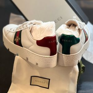 Gucci Ace embroidered platform sneakers